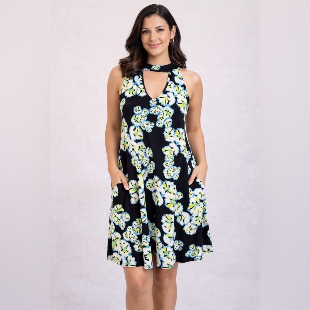 Kaari Blue A Line Dress XL Extra Large Floral Stretch Pockets Washable